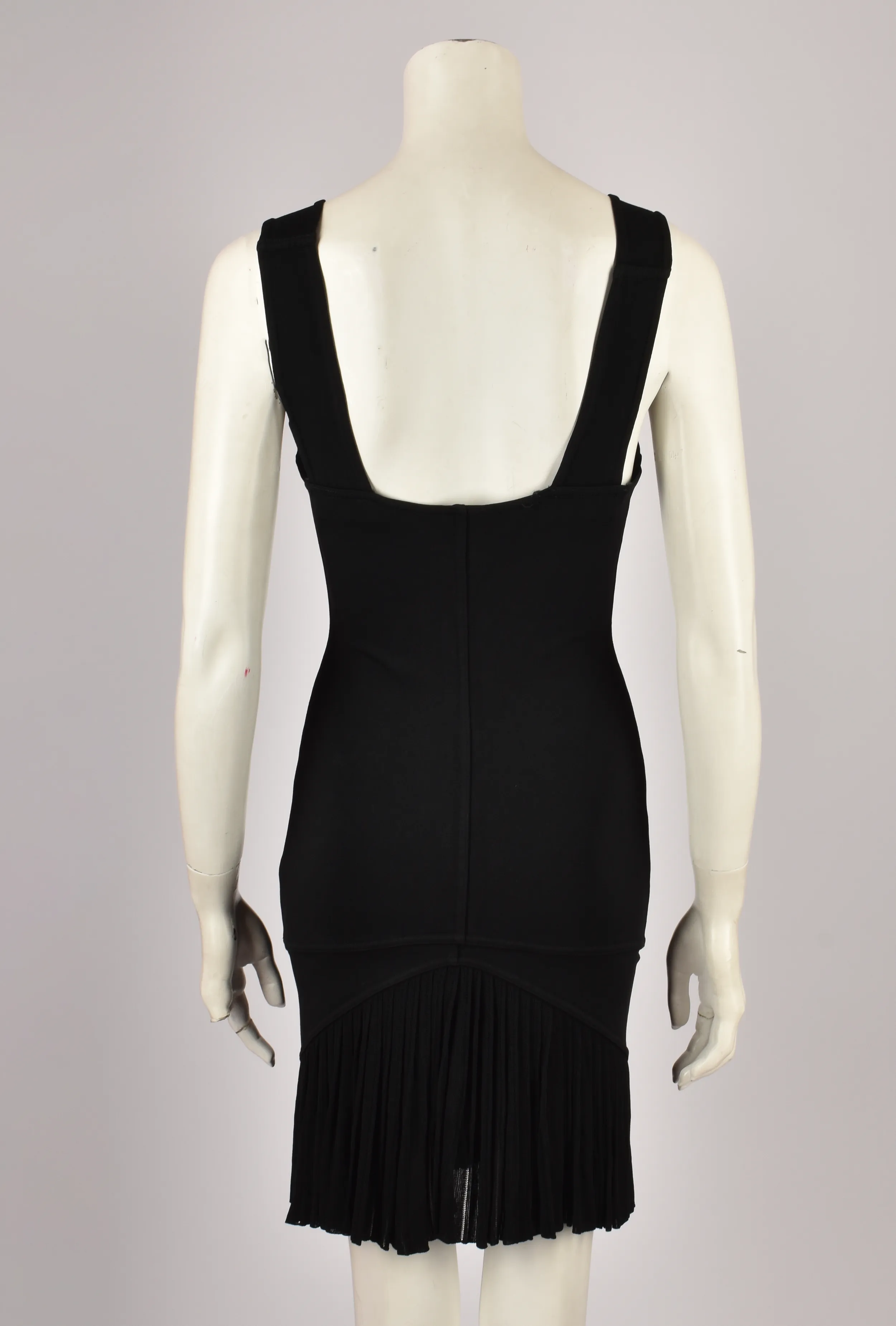 ALAIA LITTLE BLACK STRETCH DRESS