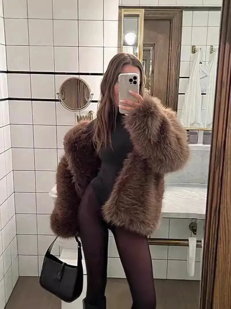 Classy Fashionable Winter Plain Huge Faux Fur Coat for Ladies