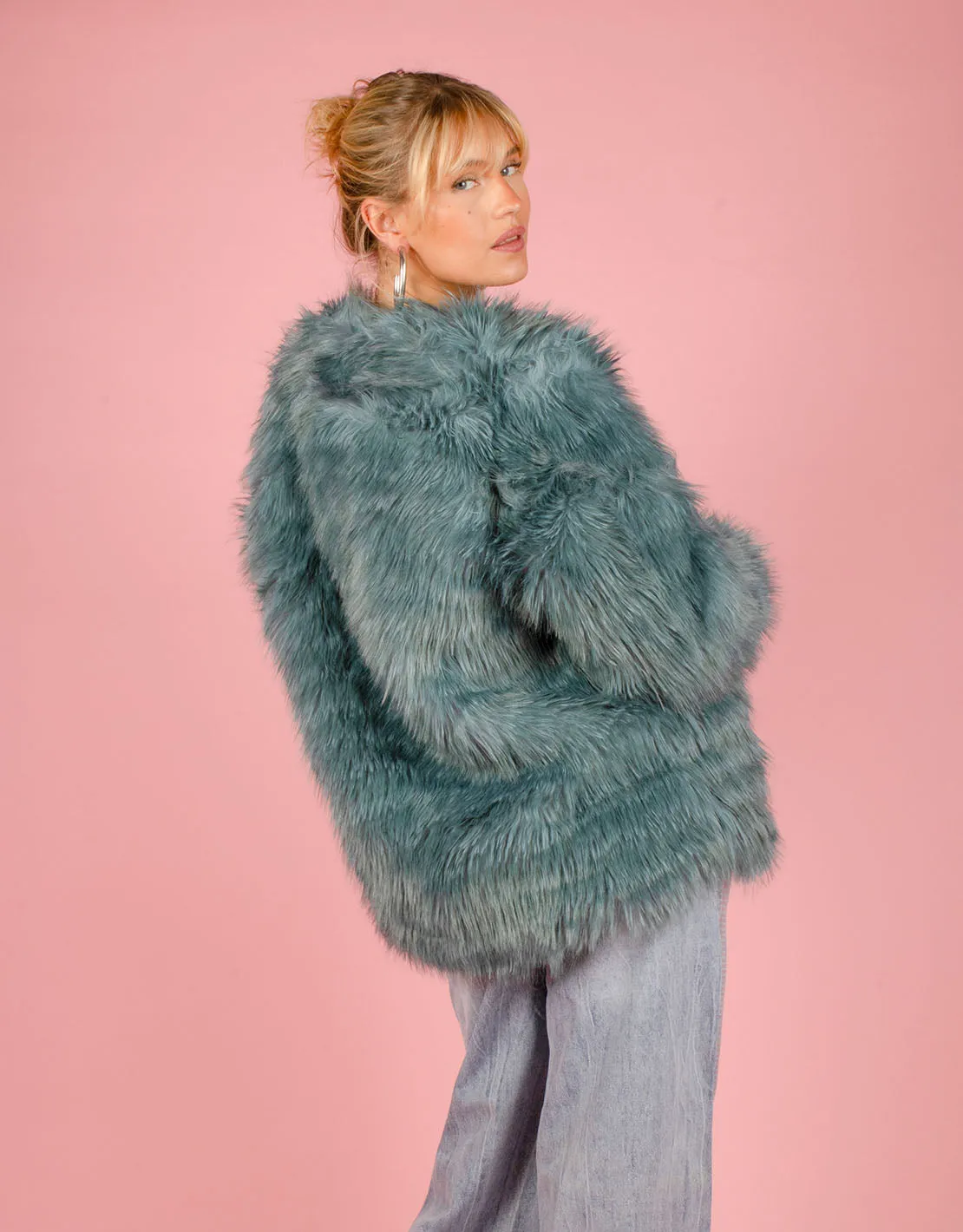 Faux fur detailed coat