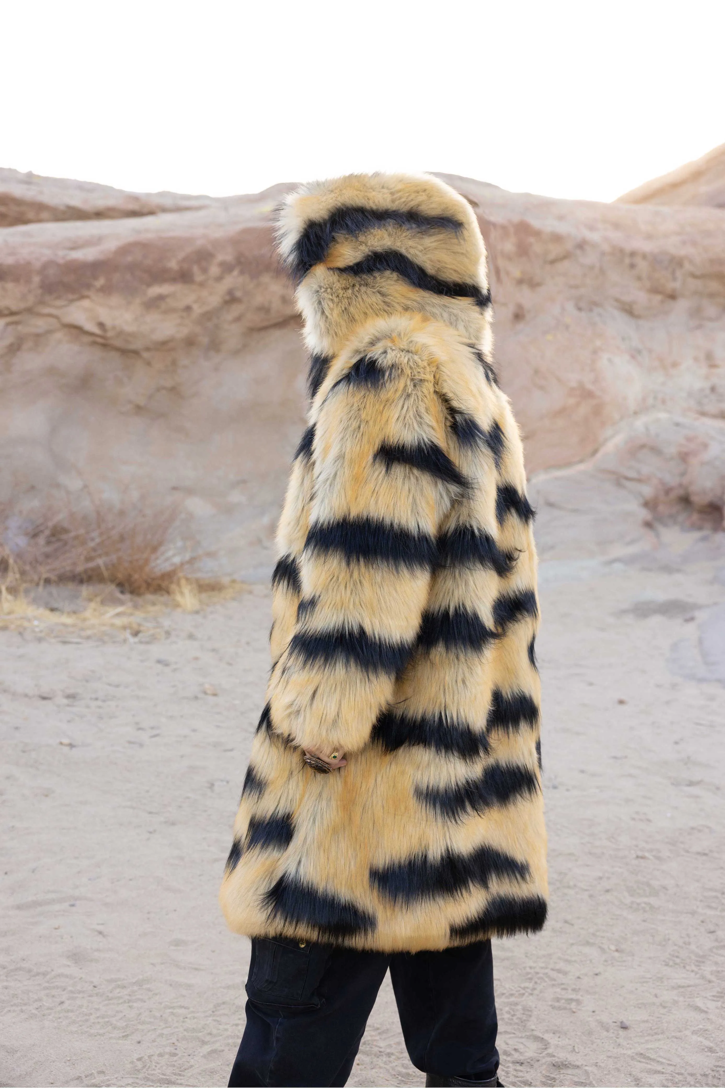 Men's Playa Coat in "Abstract Tiger"