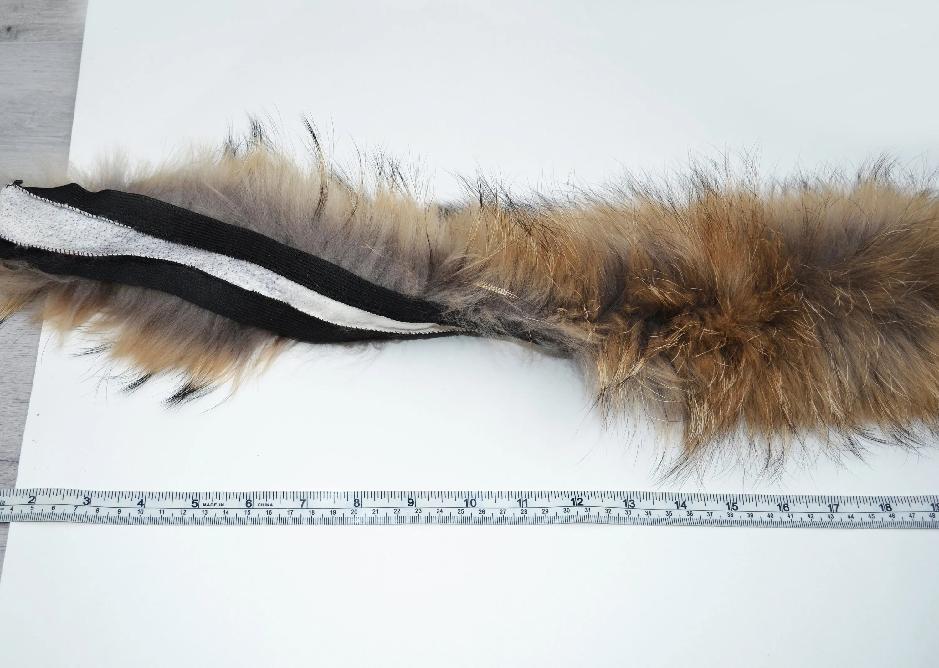 READY TO SHIP, 80 cm Real Raccoon Fur Collar, Fur Trim for Hoodies, Raccoon Fur Collar, Fur Scarf, Fur Ruff, Raccoon Fur Hood, Raccoon Fur