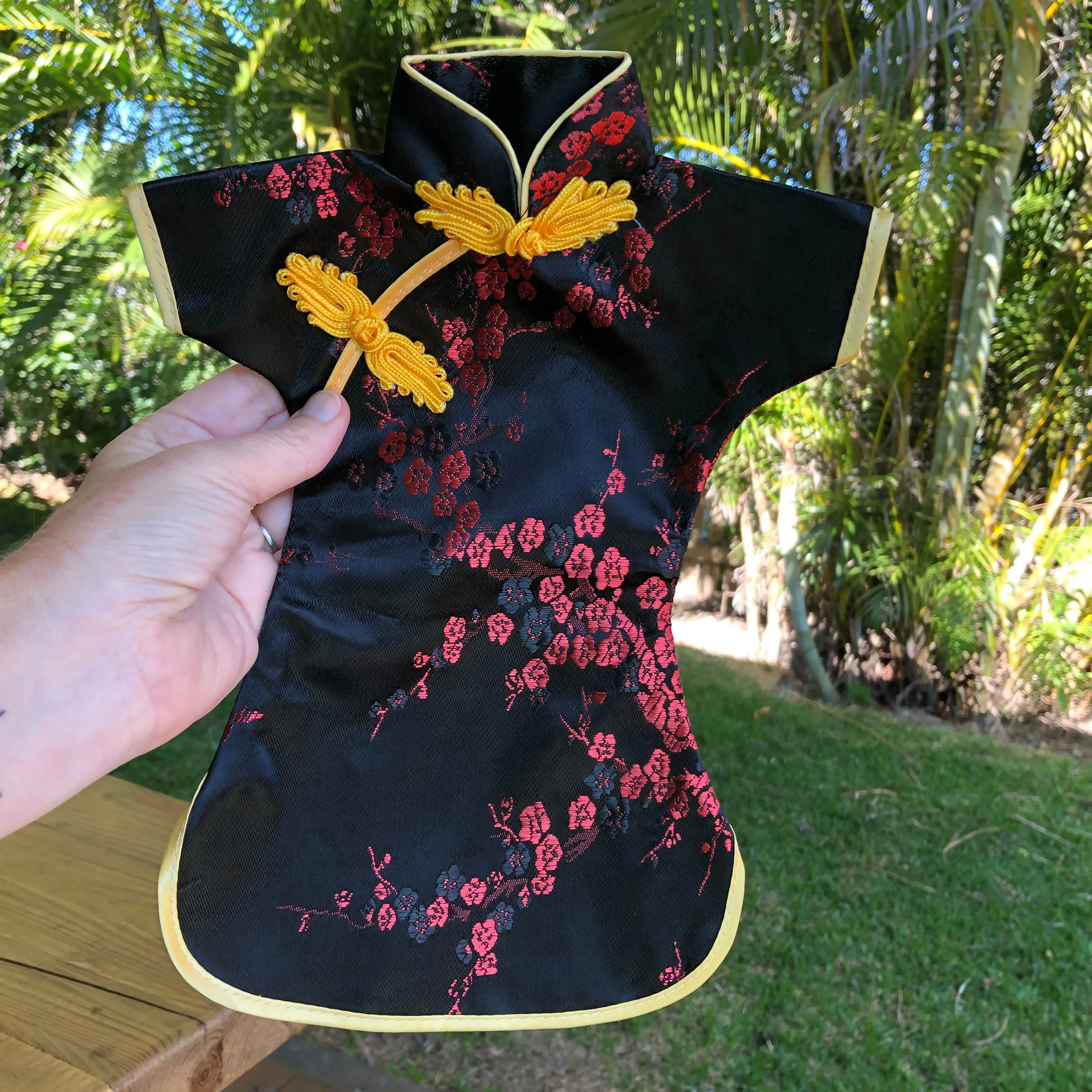 Wine bottle cover - Chinese silk cheongsam dress